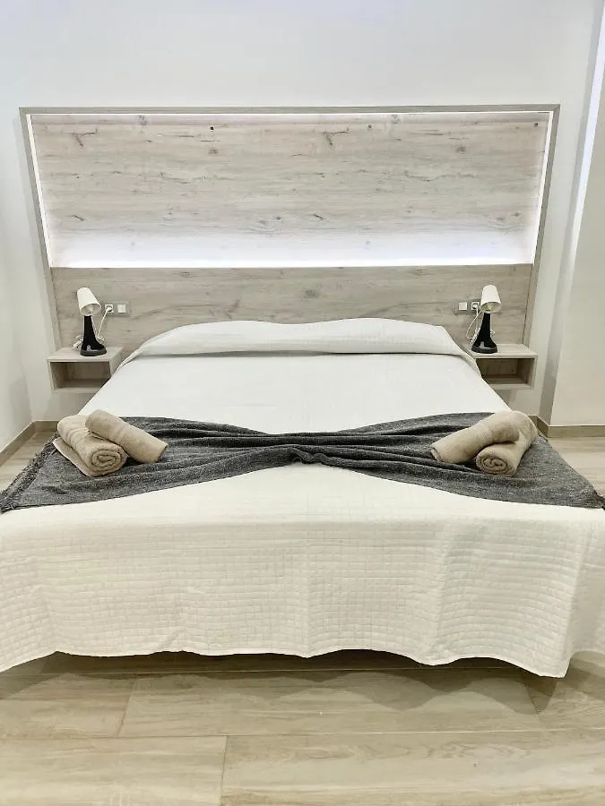 Island Suites Arona  Appartamento